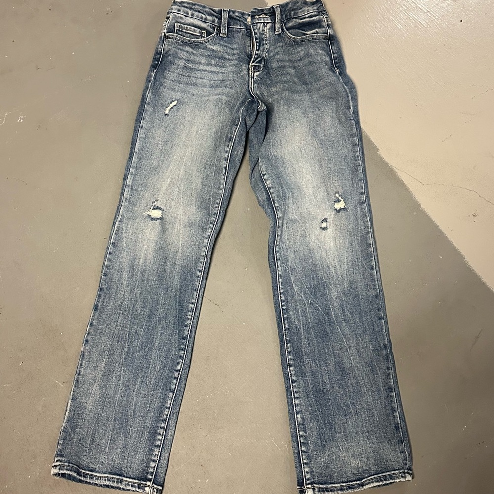 BKE Women’s Straight Blue Distressed Jeans